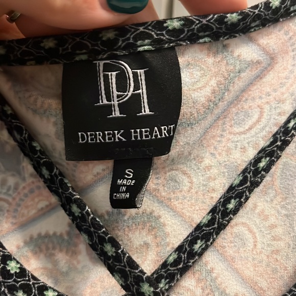 Derek Heart Maxi Dress - Picture 4 of 6